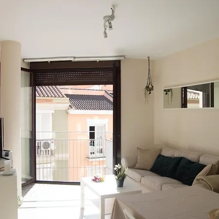 Luminoso Y Coqueto Apartamento En Malaga Exterior photo